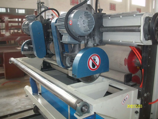 915mm, 1220mm WPC Máy / bảng tường, làm hồ sơ sổ máy 55kW, 37 kw