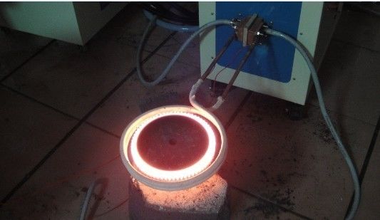 Khuyếch đại tần số siêu âm 25KW Khởi tạo Thiết bị làm nóng cho Quạt
